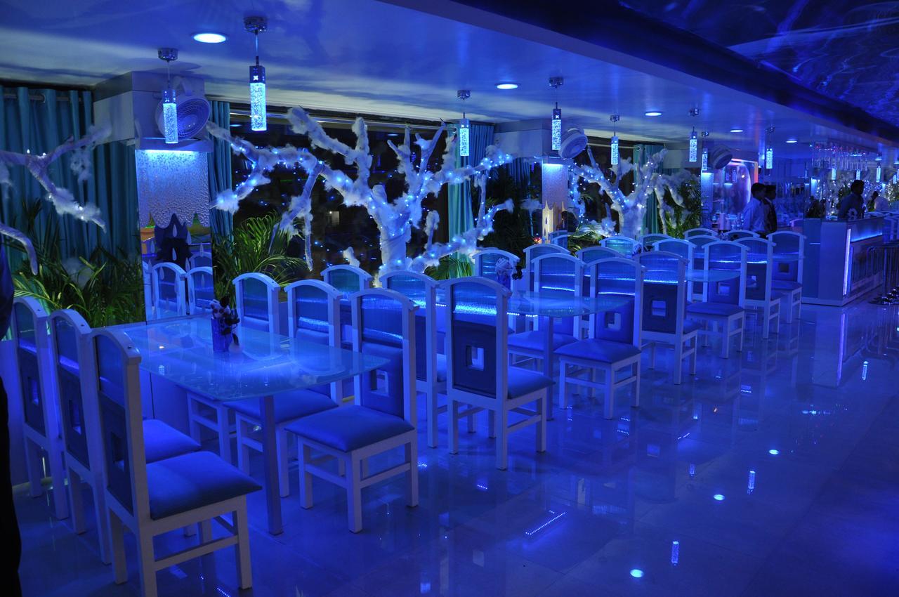 Hotel The Uday Regency Кота Екстериор снимка